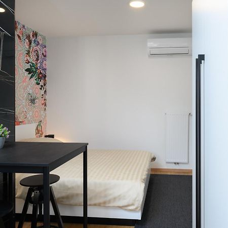 Lilija Apartments Trzin Ngoại thất bức ảnh
